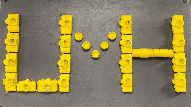 LMH virtual background Yellow LMH